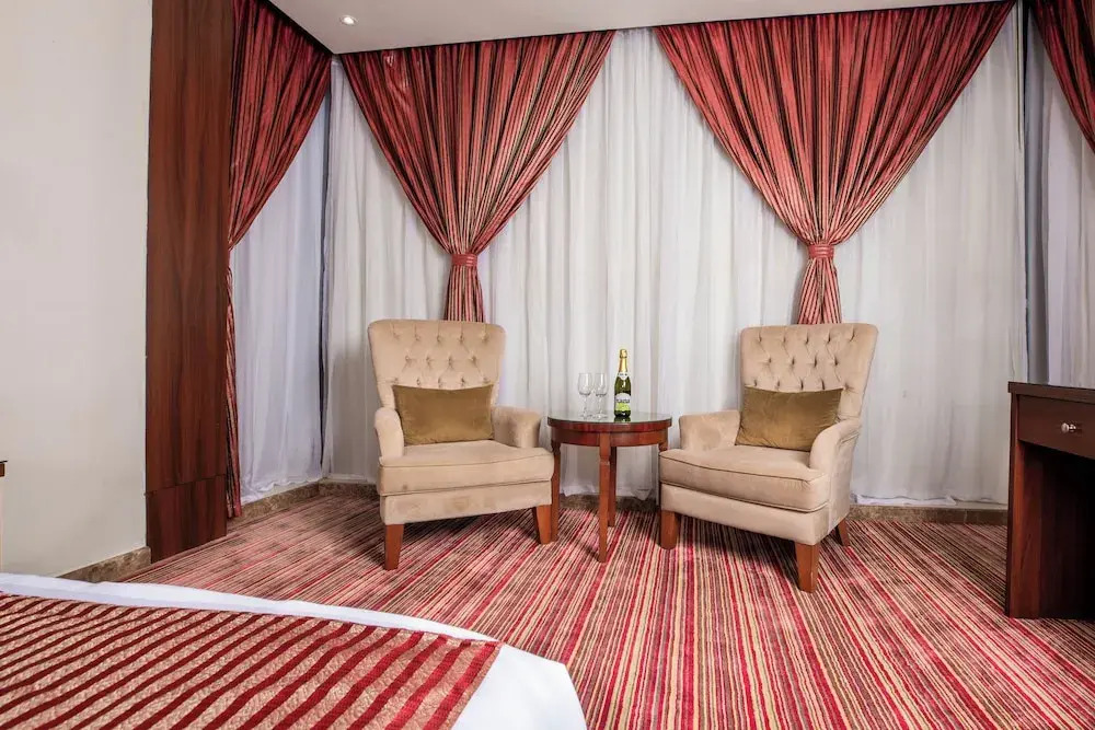 Westland Hotel
