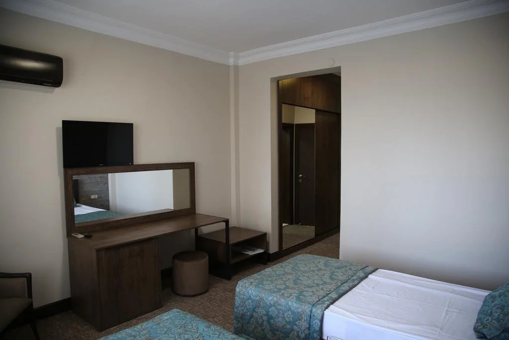Omtel Hotel