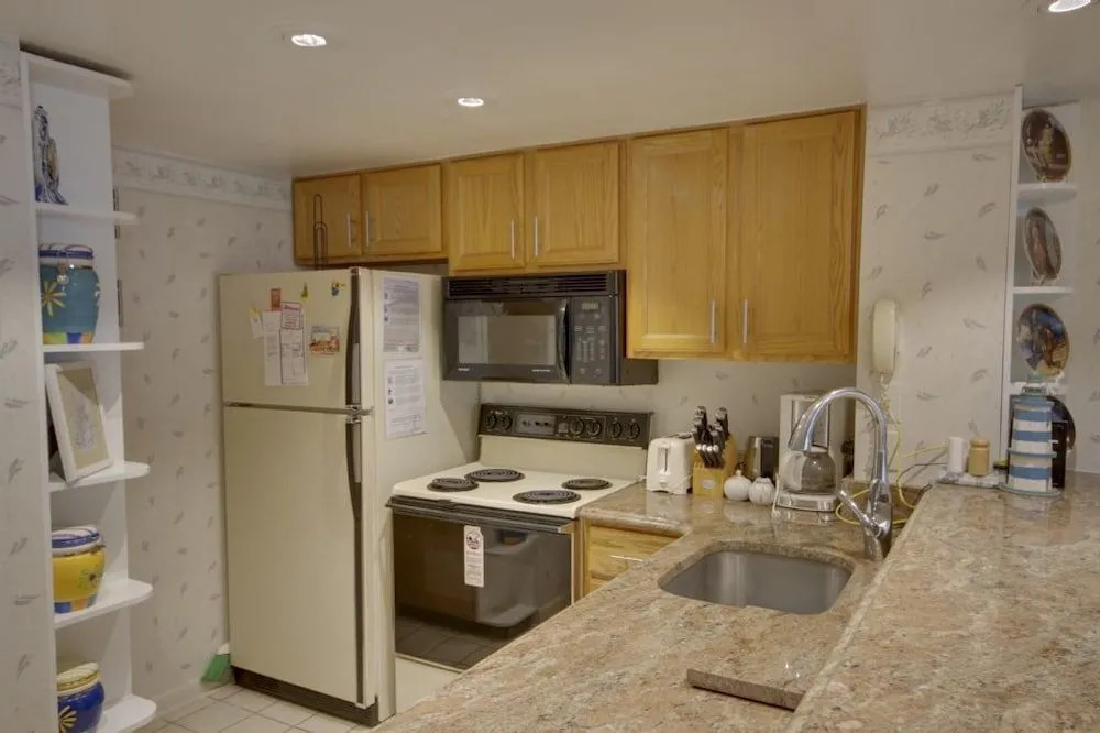 Sea Watch 205 - 3 Br Condo