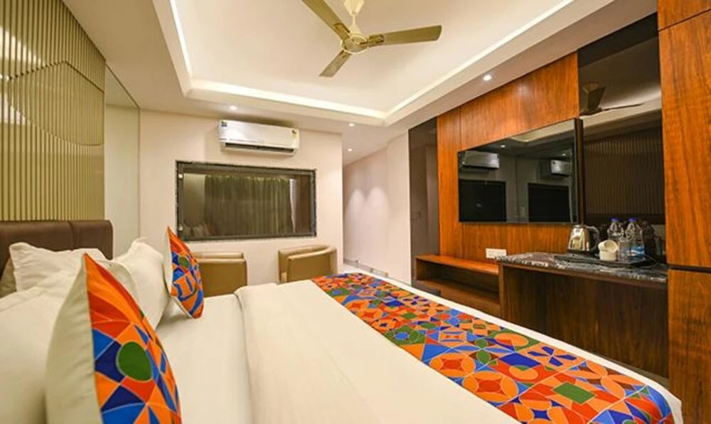FabHotel Prime Dev Palace