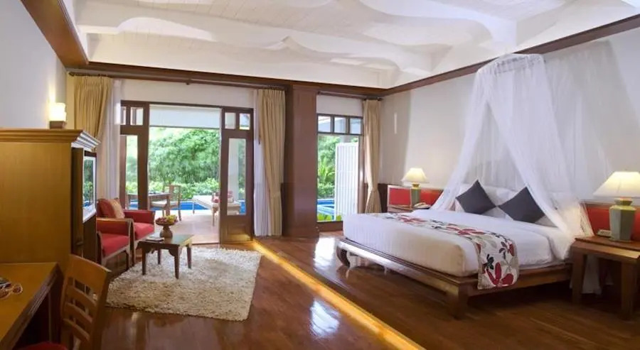 Mercure Samui Buri Resort Hotel
