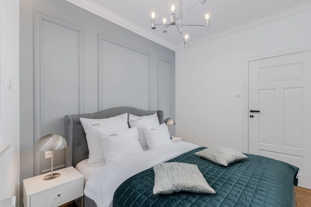 Apartment Lubicz Cracow by Renters