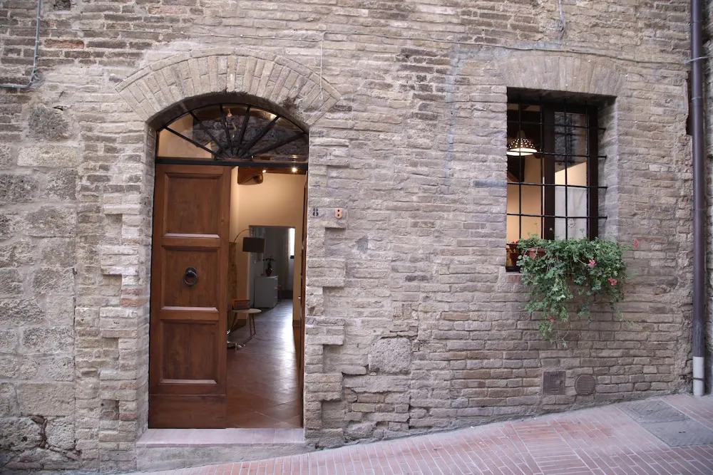 We Tuscany - Il Capitello Just Below The Towers