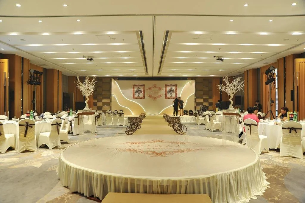 Grand Metropark Orient Hotel