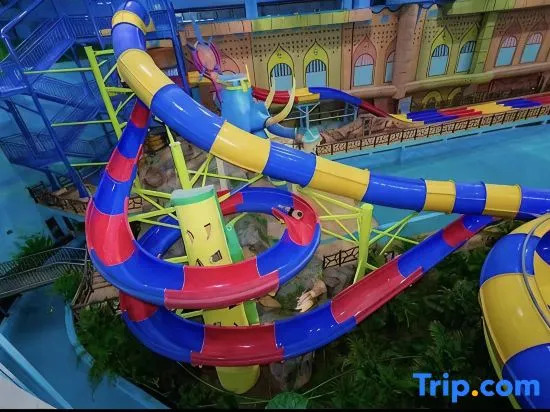 Zunhua Xus Hot Springs Homestay