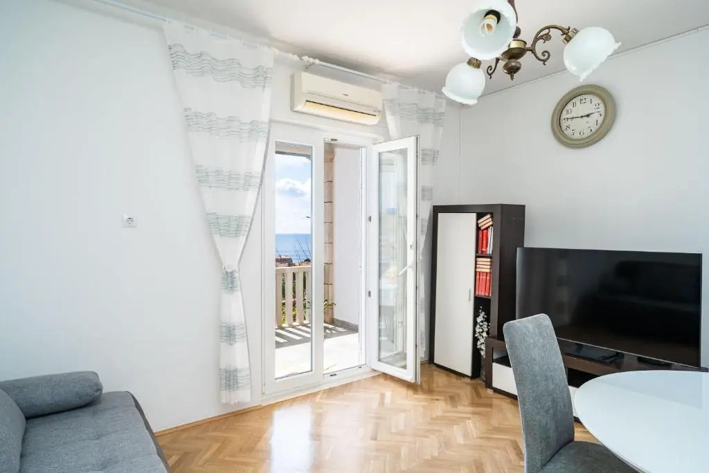 Apartman Debos
