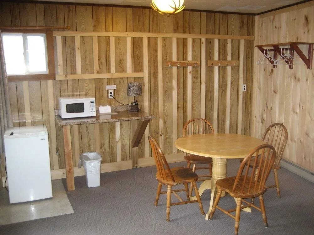 Waters Edge Lodge