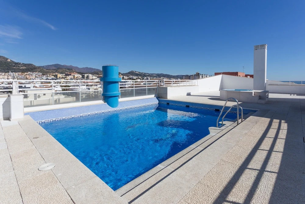 2º MTR - Marbella Temporary Rent 3 bedrooms Av del Mar
