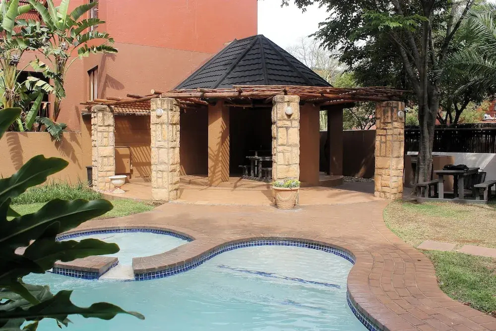 Exquisite 2 Bedroom Garden Townhouse in the Heart of Fourways