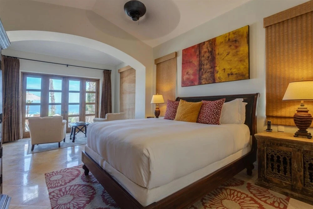 Casa Maravillas: 4 Bdrm Colonial Inspired Design Villa in Punta Ballena at a Discounted Rate!
