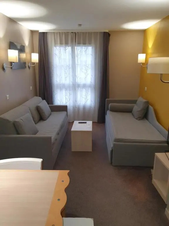 Appartements 4 à 5 personnes - Val dEurope proche Disneyland