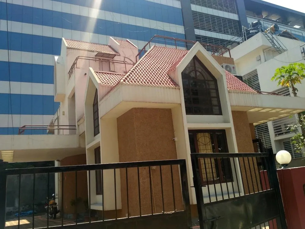 LRH Parkland Apartment
