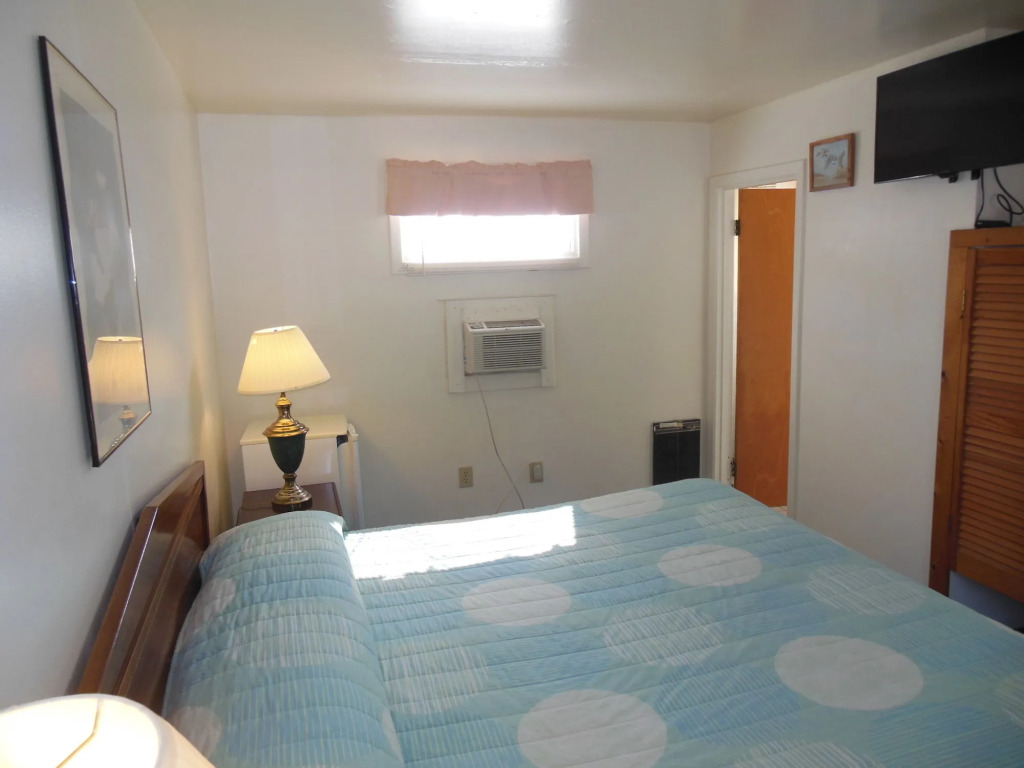 Sand Dollar Inn