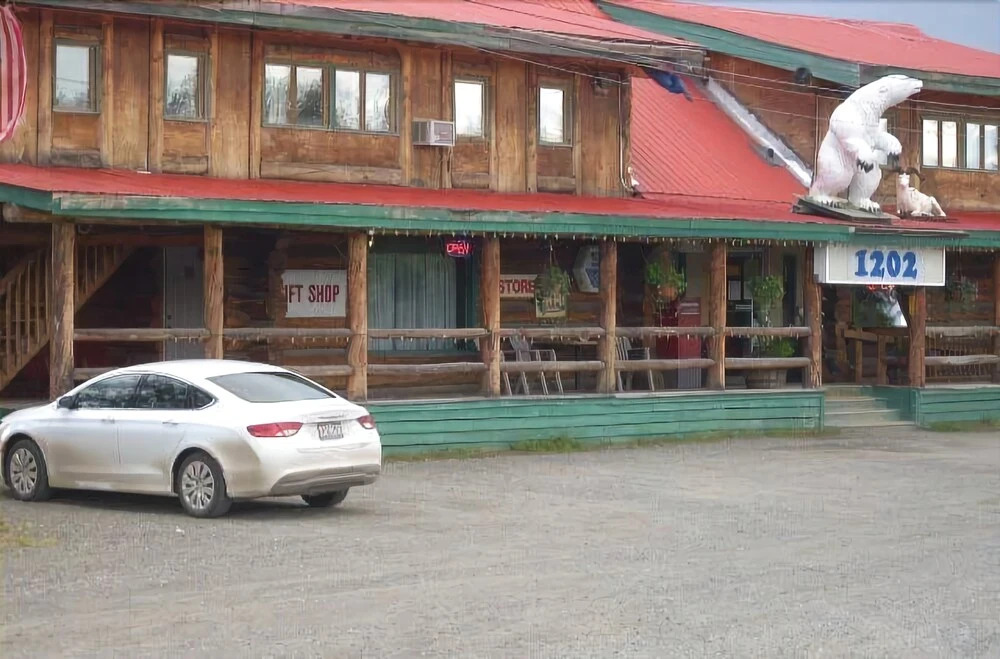 1202 Motor Inn