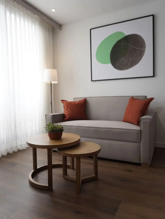Art Homes 85