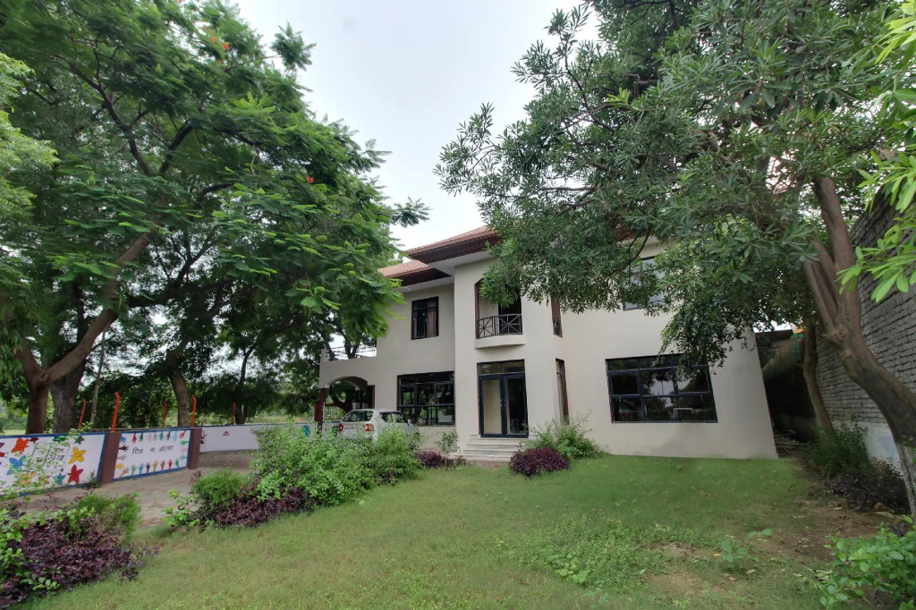 SPOT ON 60718 Gaurav Bhawan