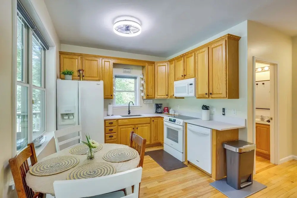 Near Hiking: Blue Ridge Mtn Home on Private Acre