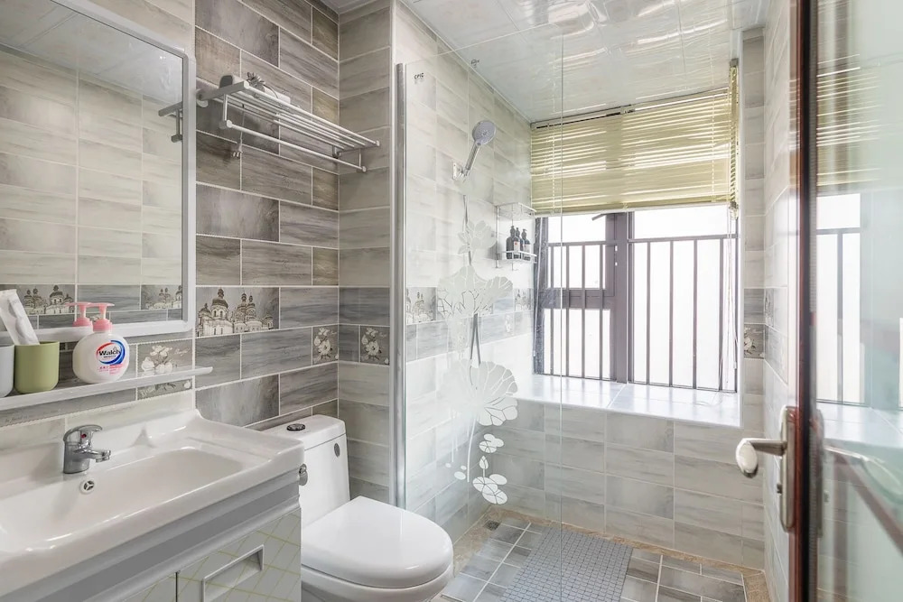 Locals Boutique Apartment WanzaiCEC No.6