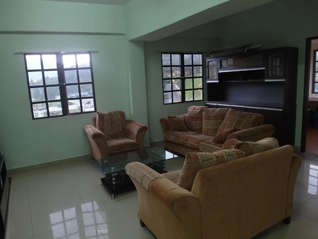 Jarzmin 2 Rooms Apartment
