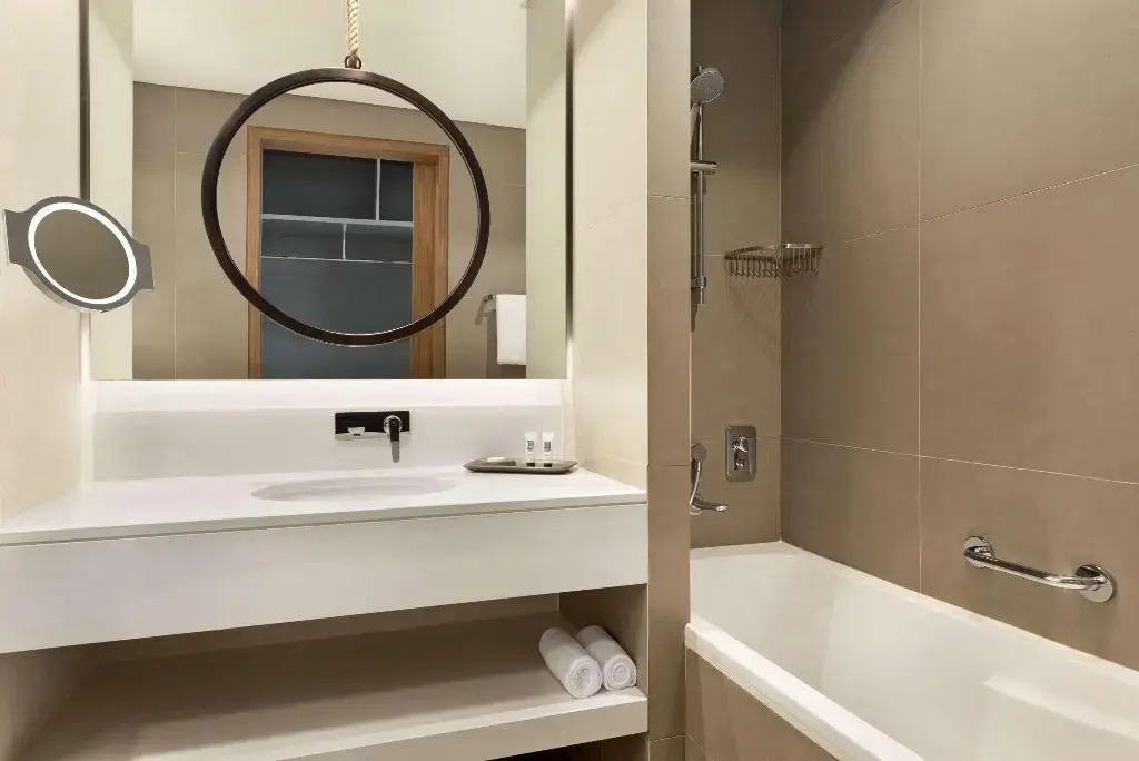 Mercure Dubai Gold District