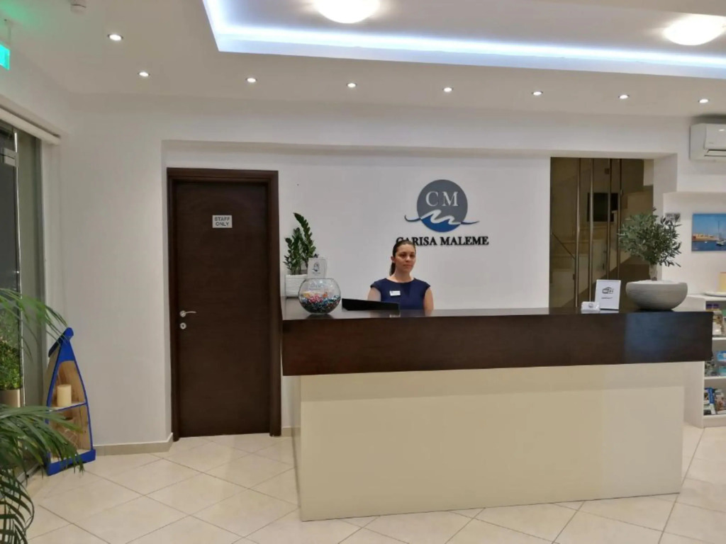 Carisa Suites and Apartments
