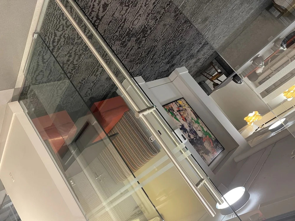 The Luxury Lime House Located In Cleveland Park Dc