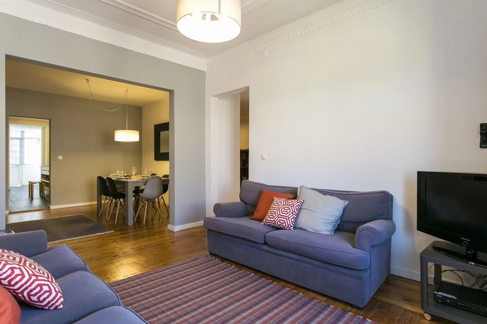 5 Bedroom Apartment near Av Liberdade