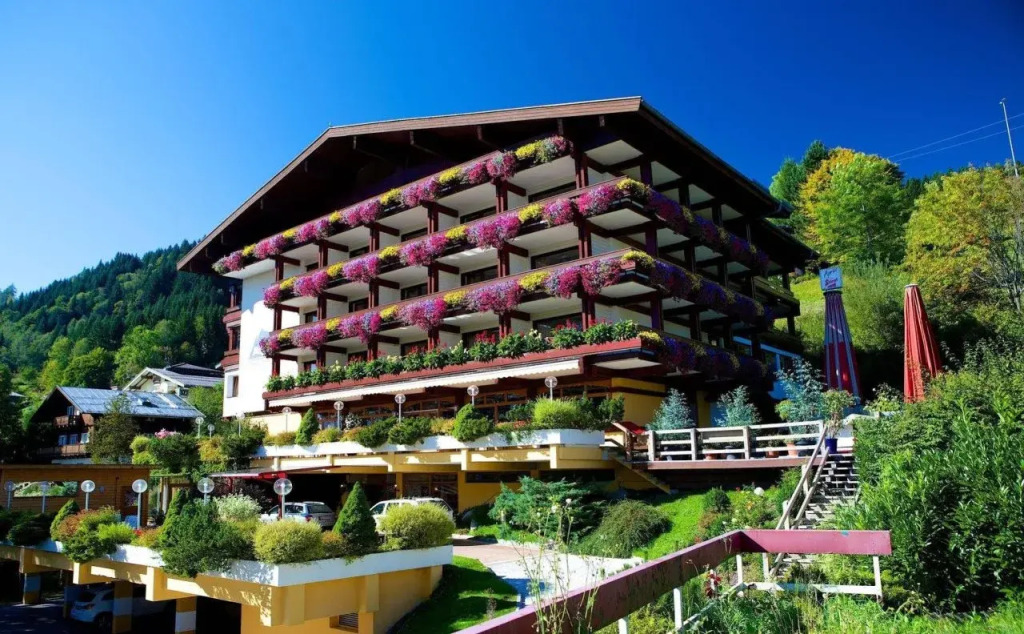 ALPIN- Das Sporthotel, SUMMERCARD included May - September