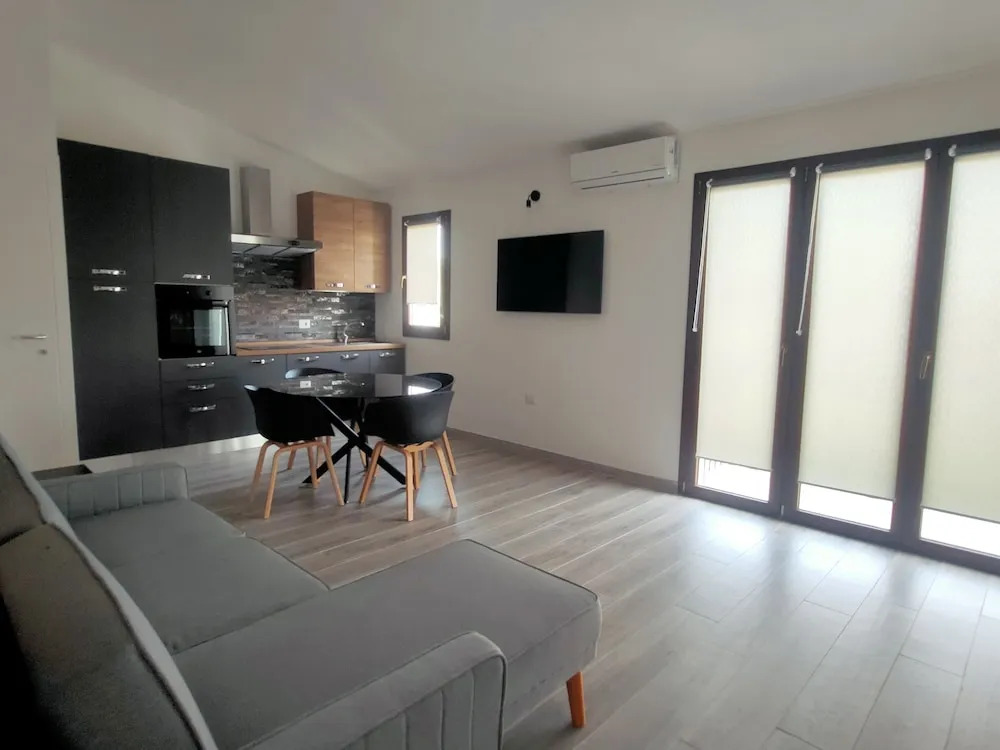 Suite Apartments Porto Pino I4mori