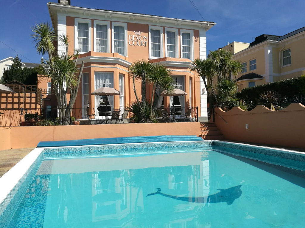Devon Court Hotel