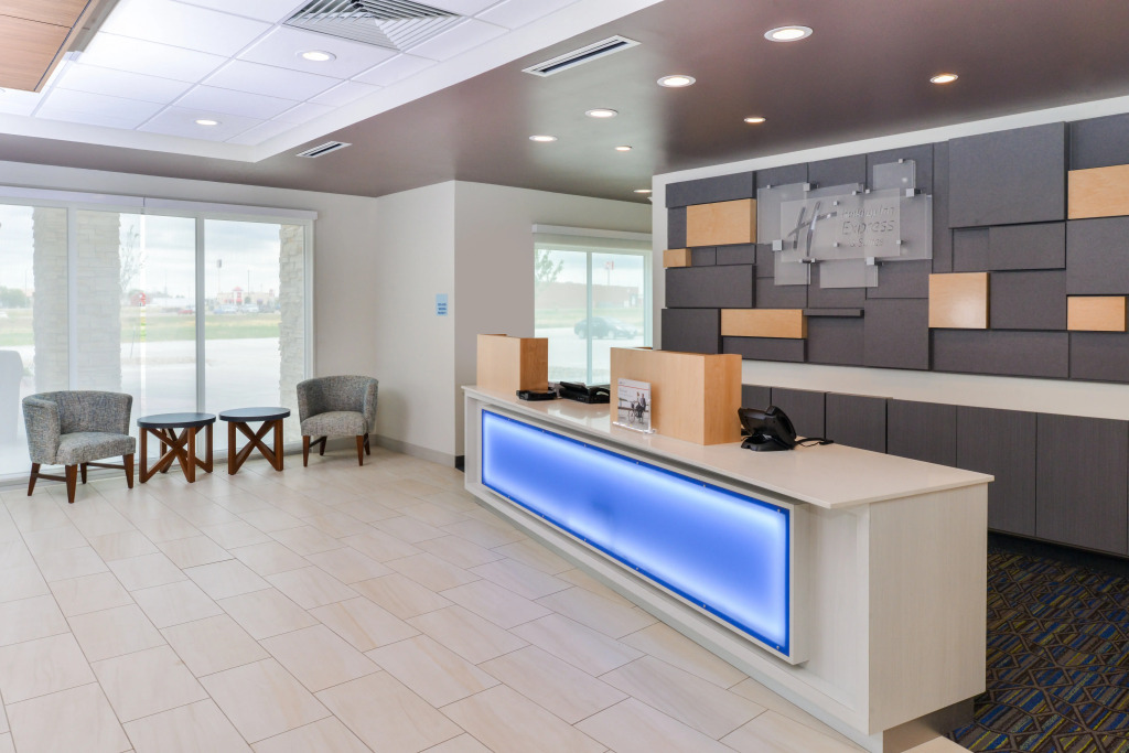 Holiday Inn Express & Suites - Ogallala by IHG