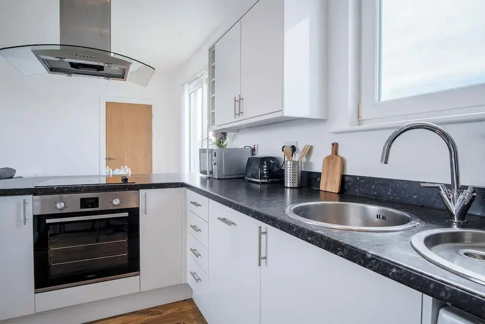 Skyline Duplex Penthouse - Llanelli