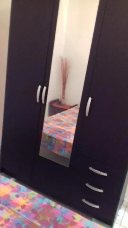 Appartement d'une chambre a Pointe Noire a 10 m de la plage avec vue sur la mer terrasse et wifi