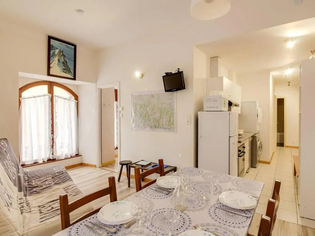 Appartement Cauterets, 3 pièces, 6 personnes - FR-1-401-33