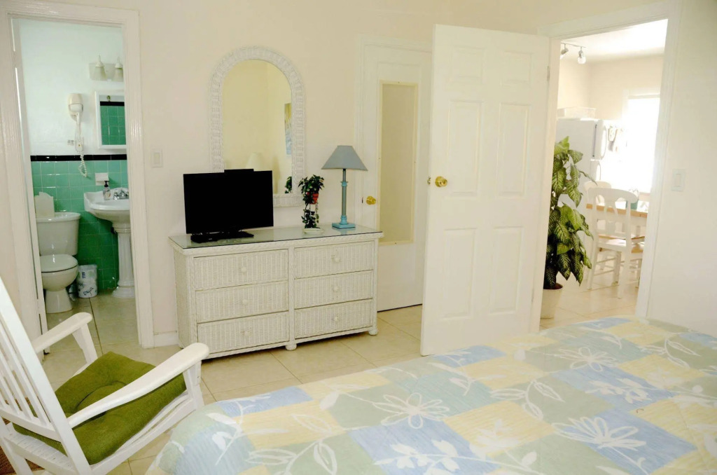 Bahama Beach Club Pompano