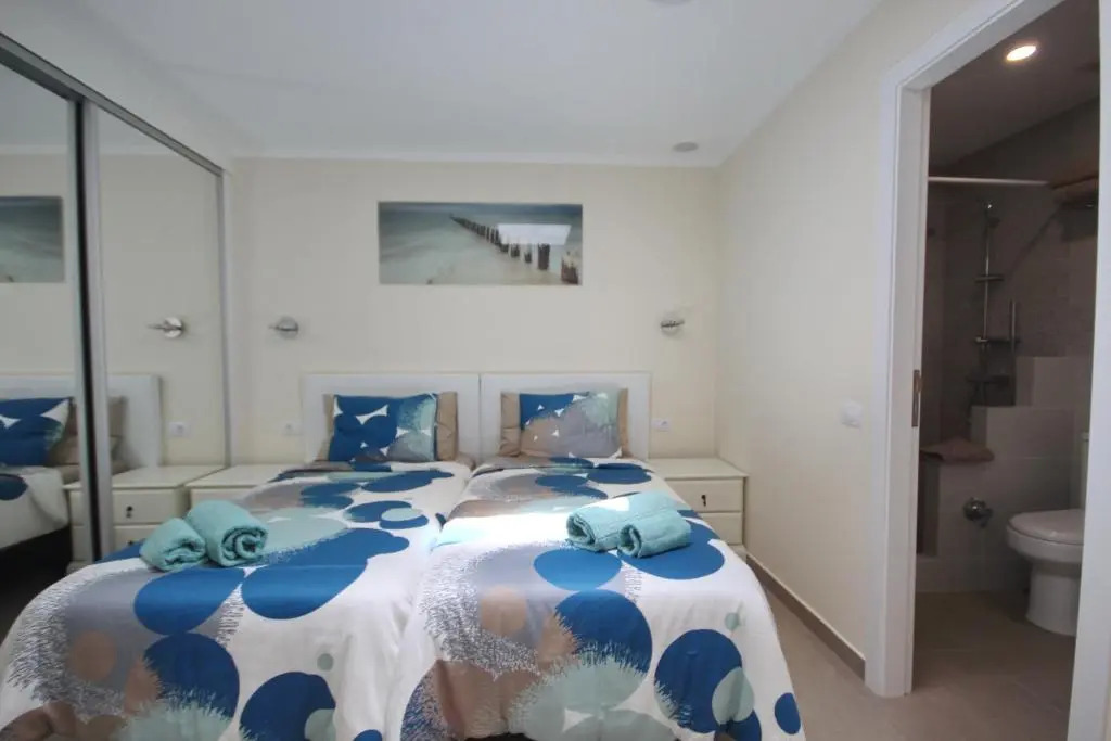 Amazing 5-bedroom villa in Costa Adeje