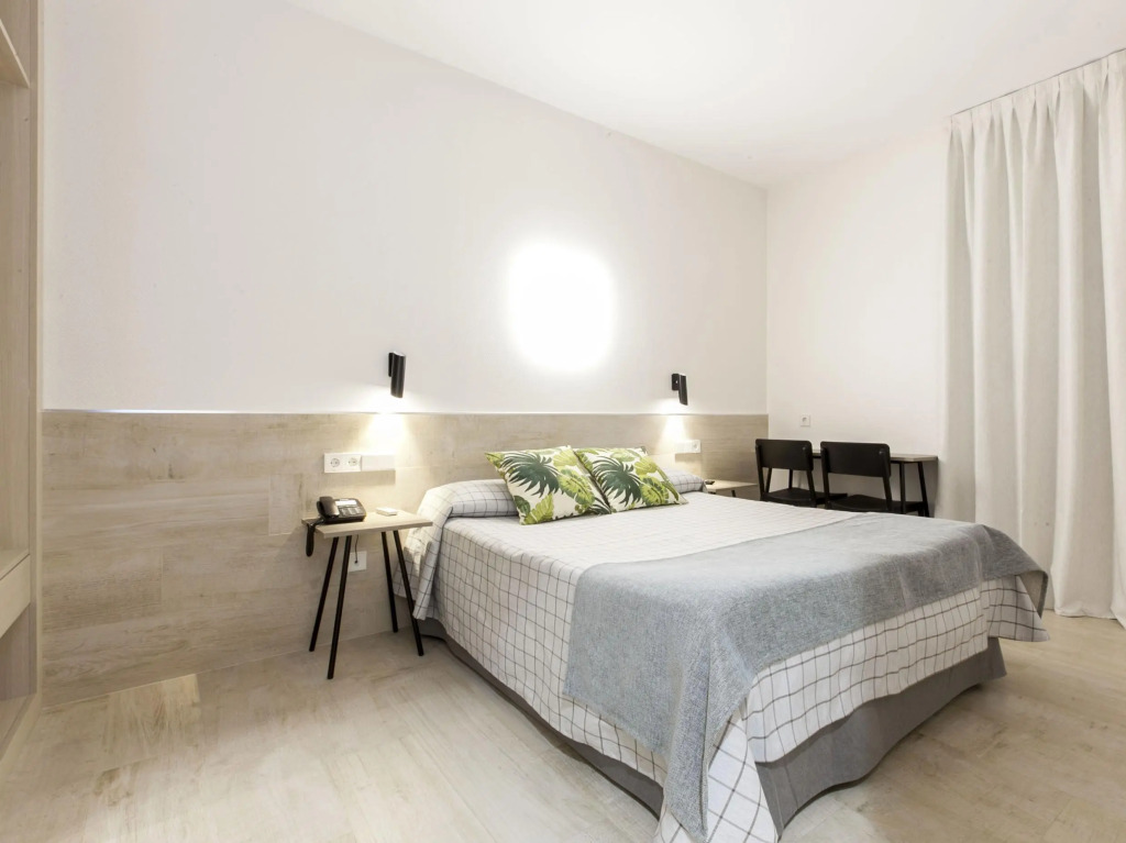 Hostal Castilla II Puerta del Sol