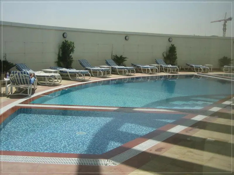 Dubai Apartments - Jumeirah Lake Towers - Goldcrest