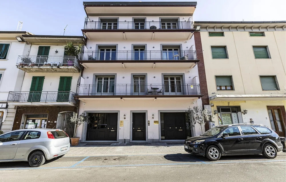 Beautiful Apartment in Lamporecchio With Wifi, 2 Bedrooms and Outdoor Swimming Pool