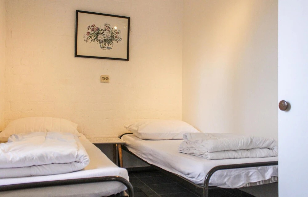 Beautiful Home In Bruinisse With Wifi