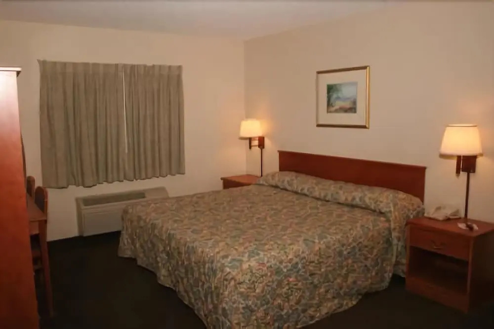 Village Inn Motel Des Moines