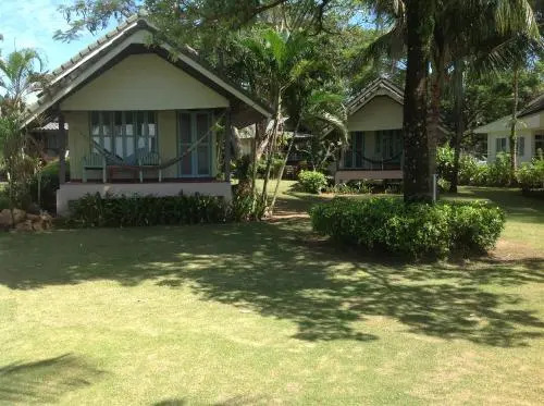 Holiday Beach Resort