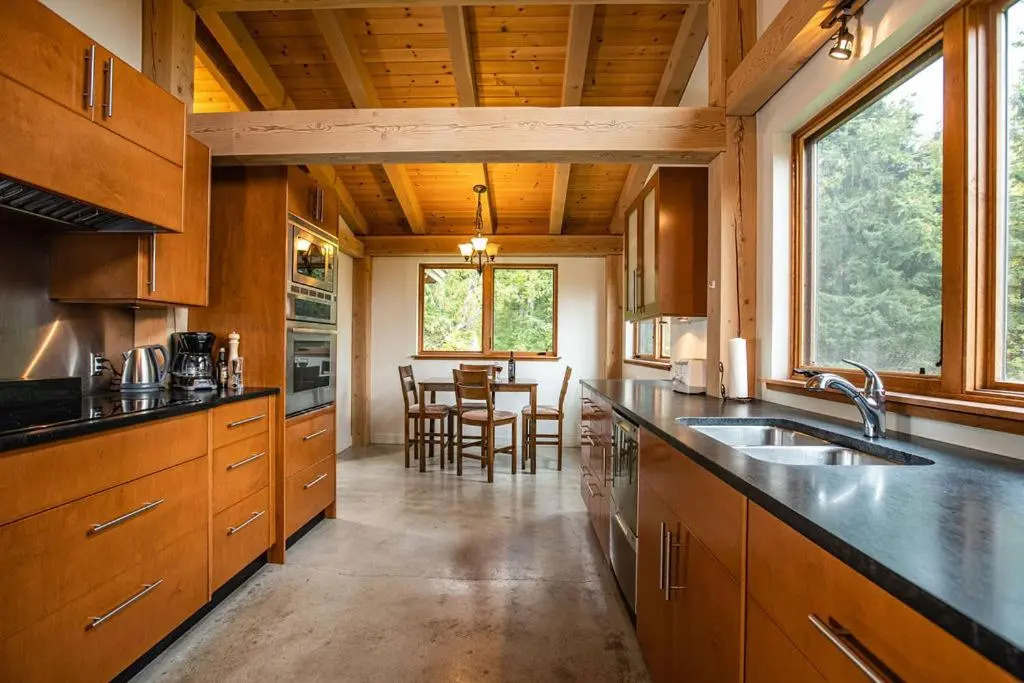 Whyte Mountain Chalet by Revelstoke Vacations