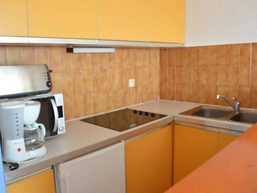 Appartement Port Camargue, 2 pièces, 4 personnes - FR-1-250-56