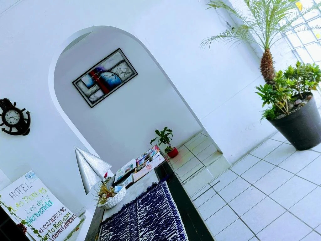 HOTEL BLUE