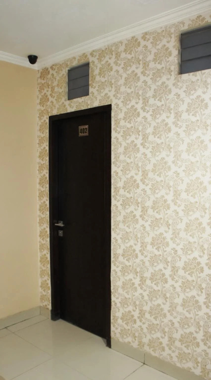 Aranis Hotel