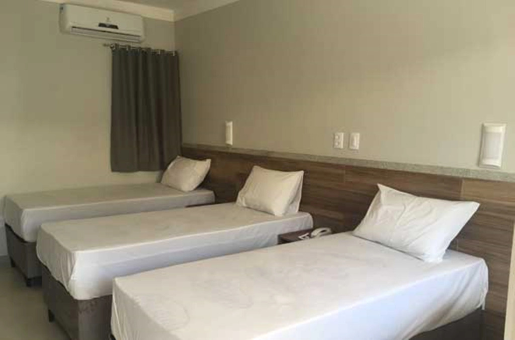 Tropical Mar Hotel