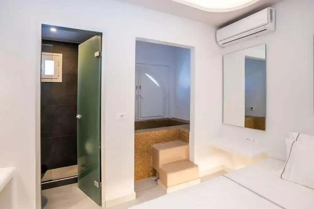 Zen Suites & Spa