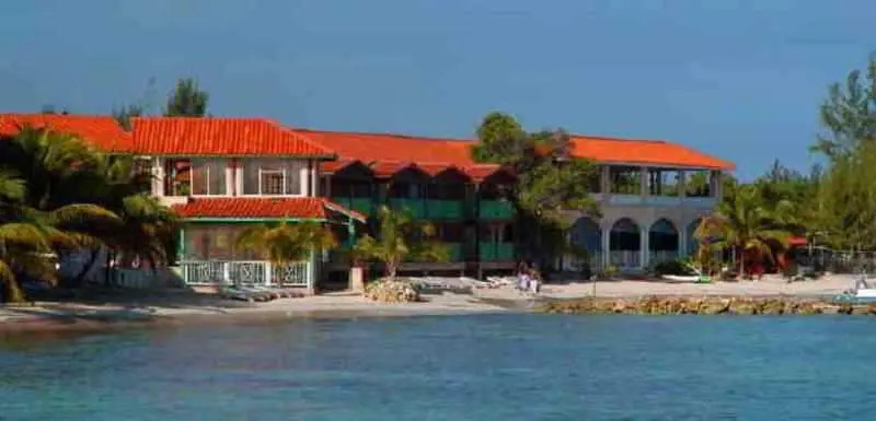 N-Resort For Adults