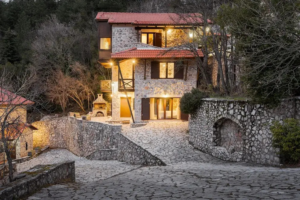 Parnassus Woodstone Chalets- N1- N2- N3